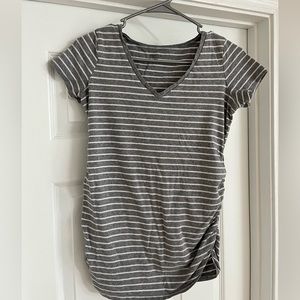 Maternity V-neck